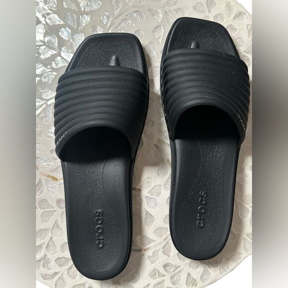 CROCS Women's Miami Slip On Slides Sandals - Picture 3 of 14